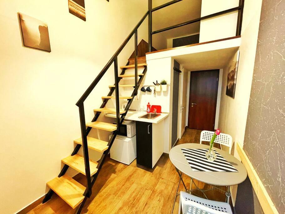 Bp Central Stylish Flats Budapest Exterior photo